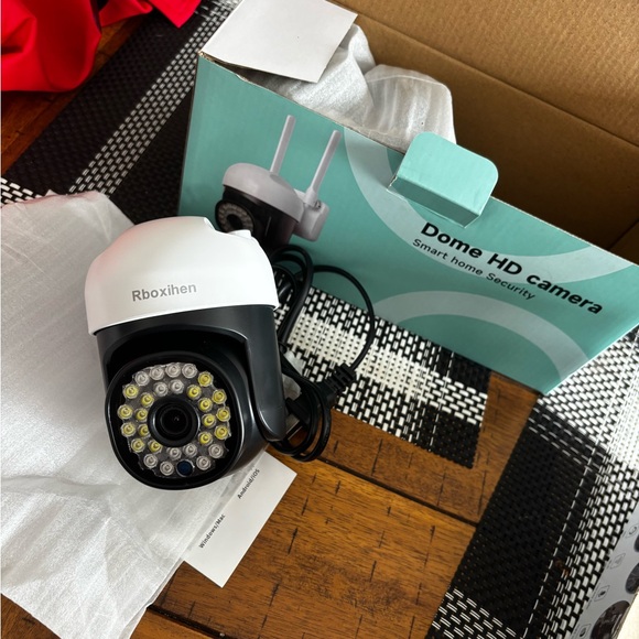 Wi-Fi Security Camera - Gray - Picture 2 of 3